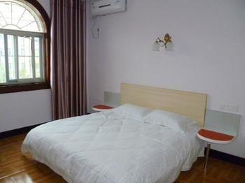 Qinyuan Hostel Yangzhou Exterior photo