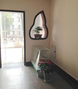 Qinyuan Hostel Yangzhou Exterior photo